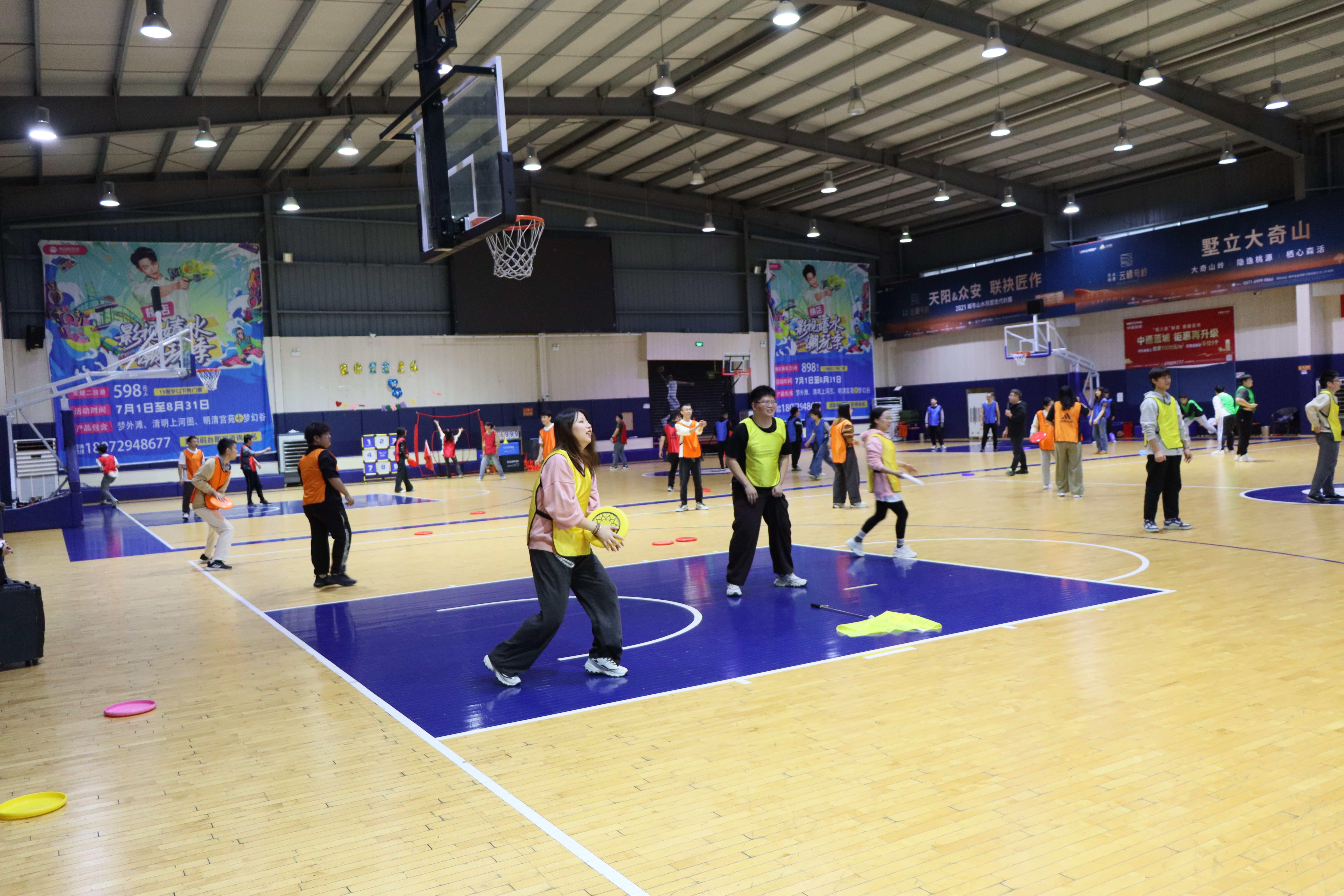 J9�����Ž� | ͩ®����֮�ã������ˬ�������Ŷ��·�ò